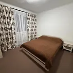 Garage Guest house Yaremche
