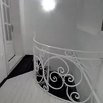 Garage Γιαρέμτσε