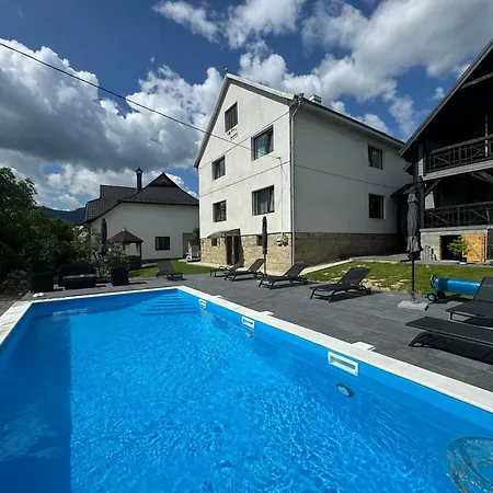 Garage Гостевой дом