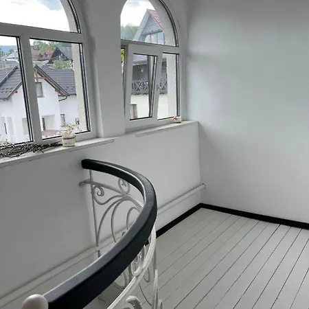 Guest house Garage *