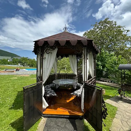 Guest house Garage Yaremche