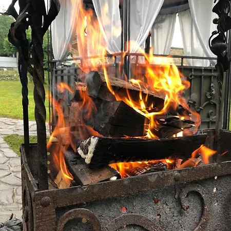 Garage Guest house *