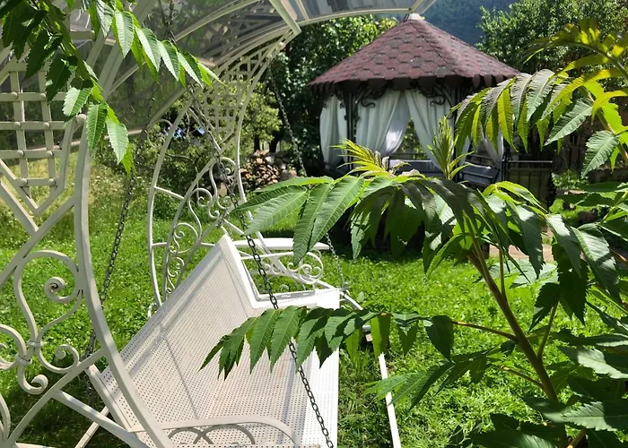 招待所 Garage 亚列姆切